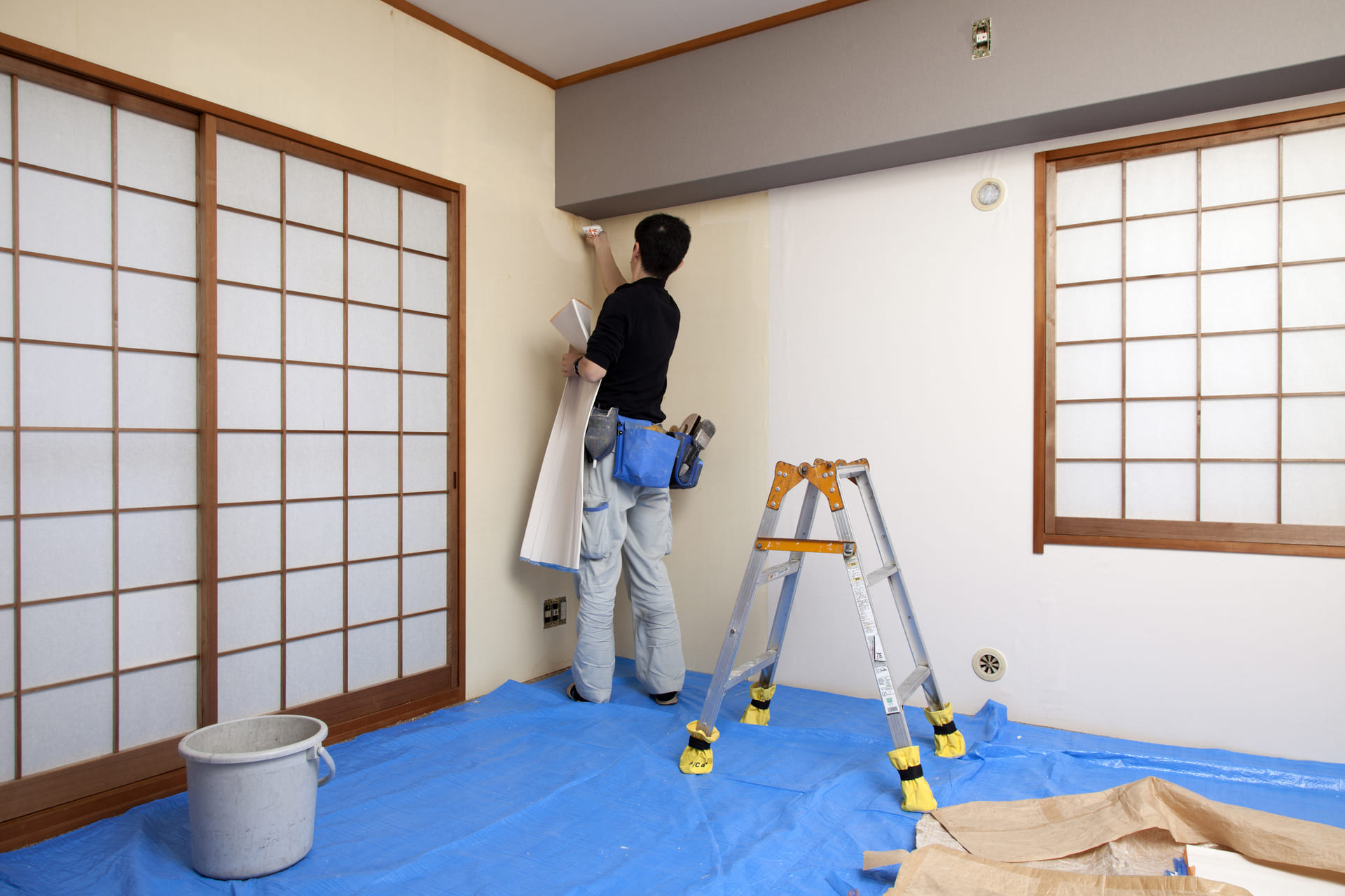 和室のクロス貼り換え作業_1920